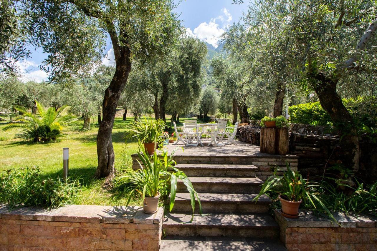 Villa Diana - Terrazza Sul Lago Assenza di Brenzone Exterior photo